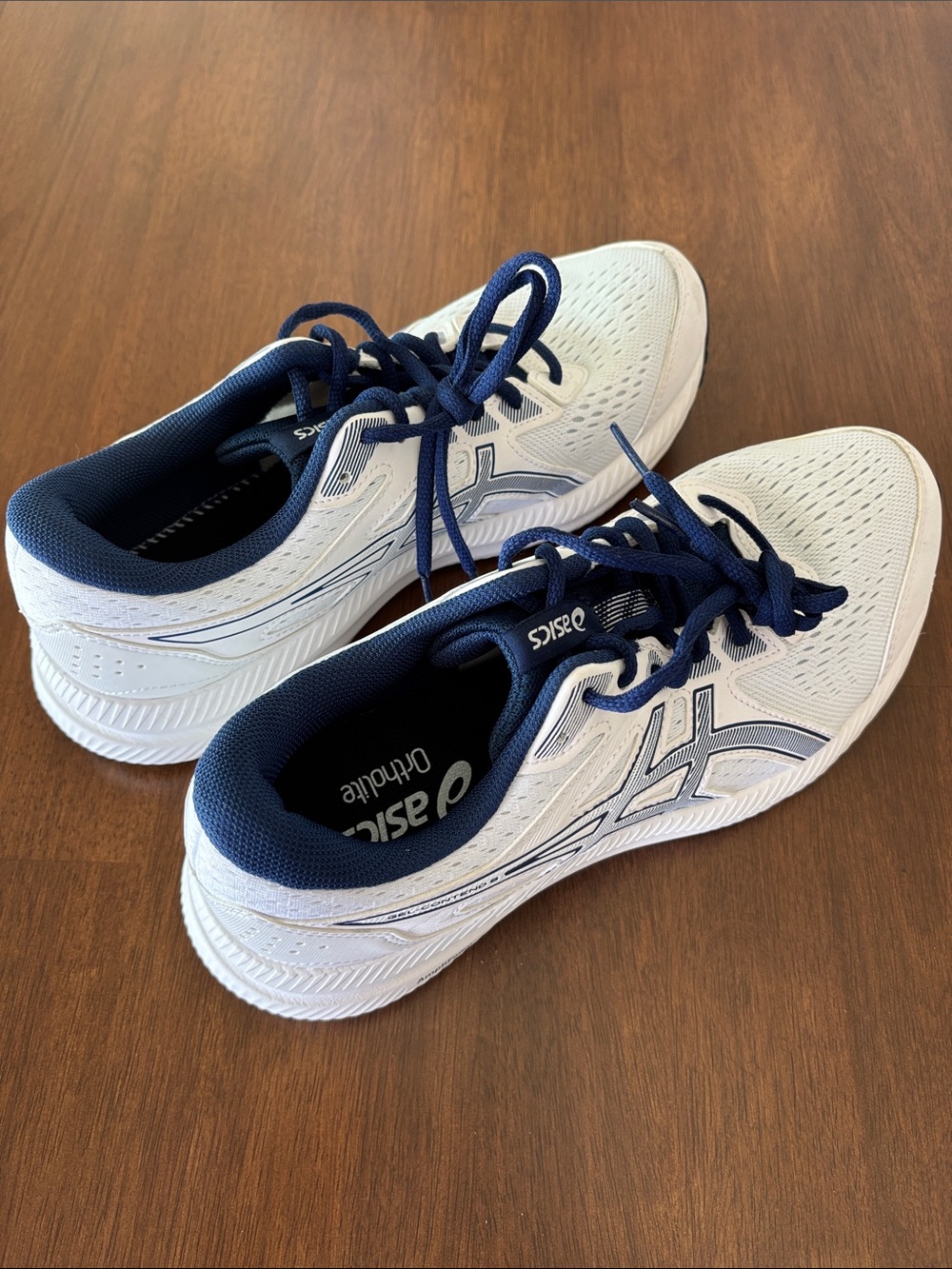 ASICS White and Navy Athletic Running Shoes UK 7 Men’s 8